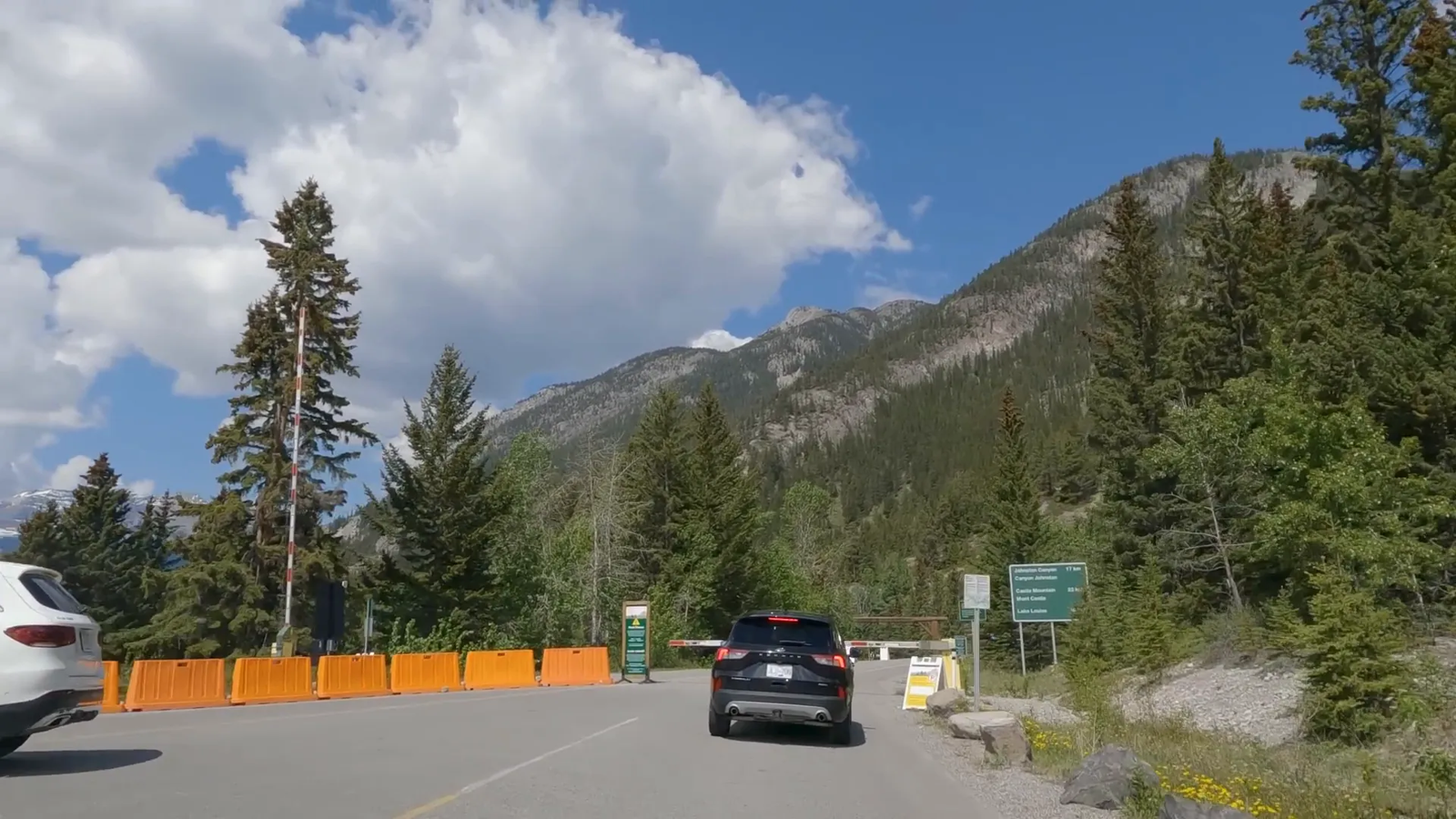 Banff National Park entrance sign