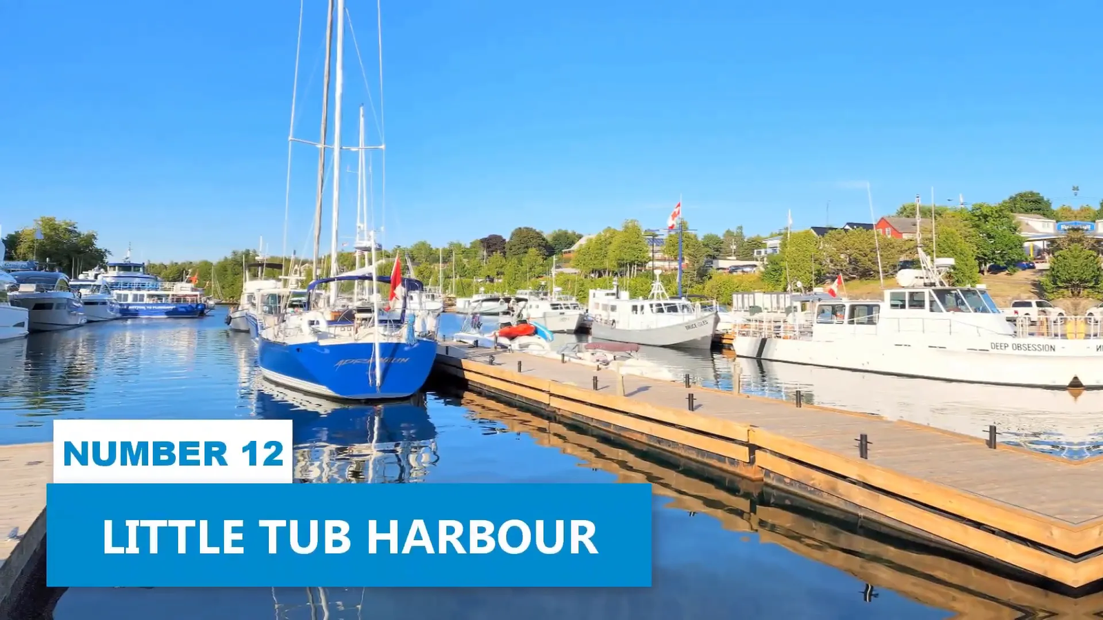 Little Tub Harbour with boats and shops