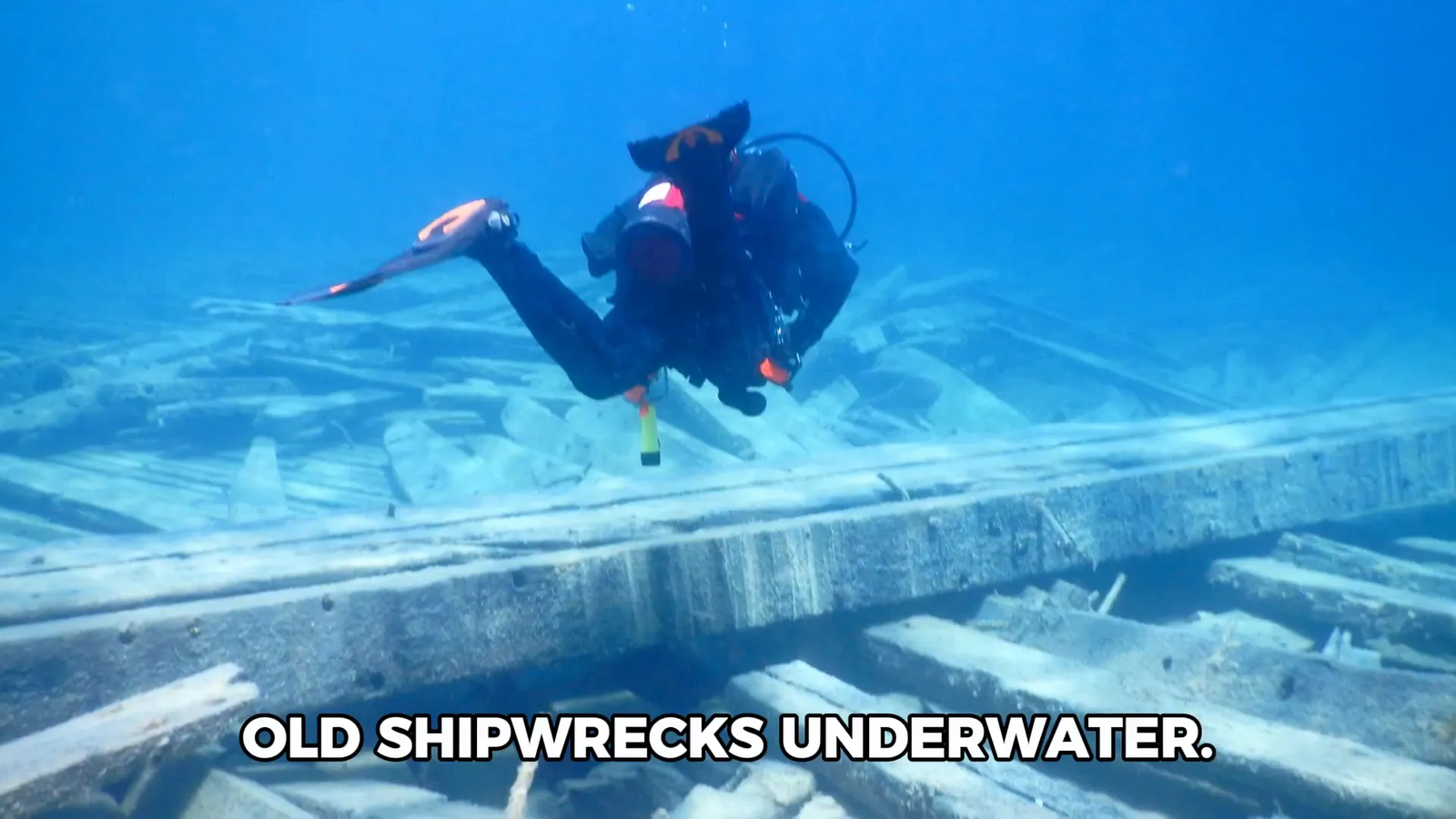 Scuba diver exploring shipwreck in Tobermory