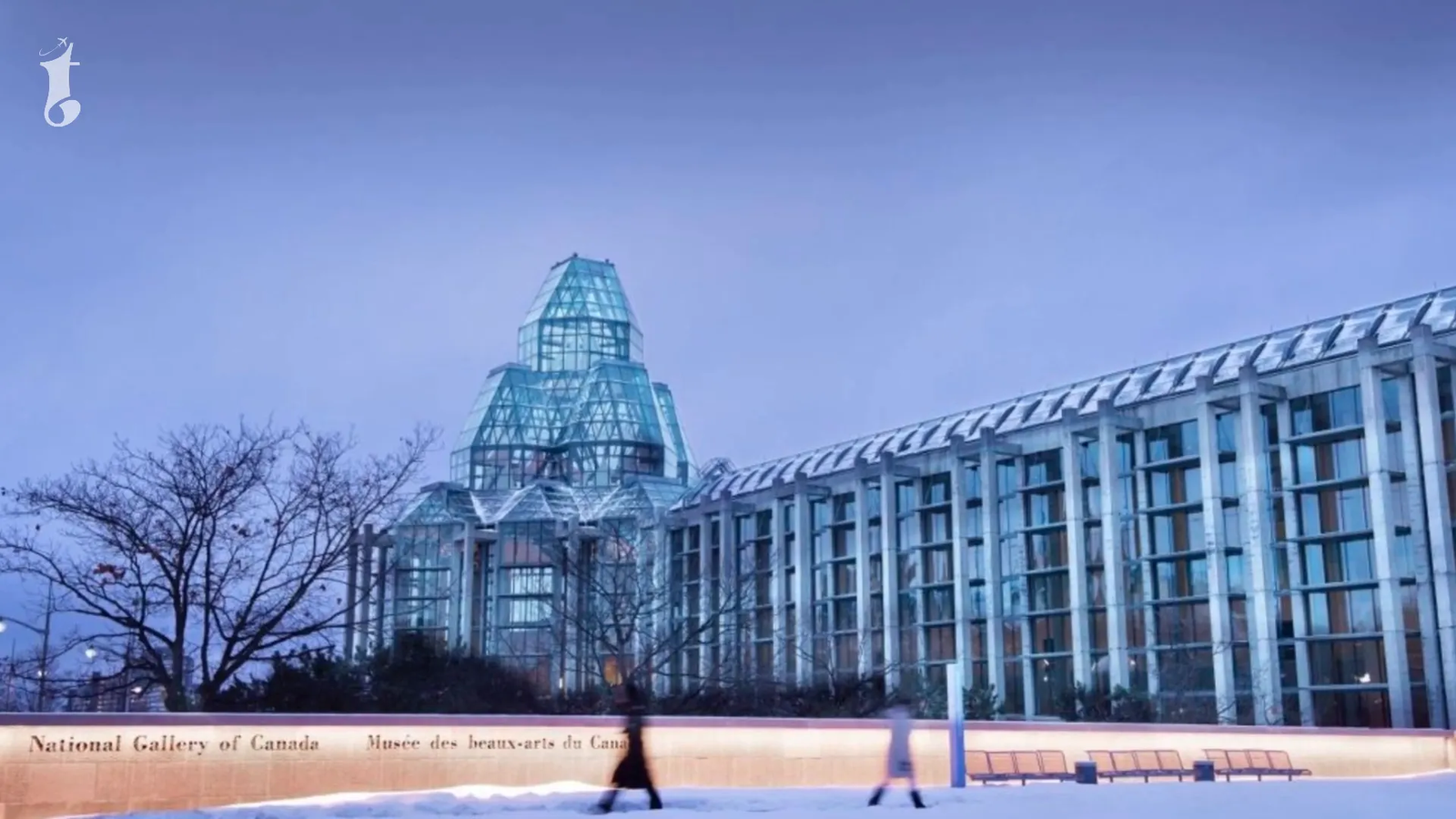 Maman spider sculpture at National Gallery of Canada
